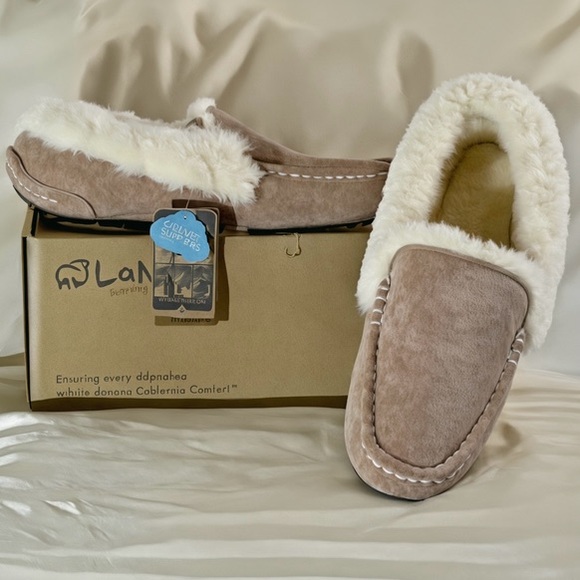 NWT LAMO Aussie Women's Moccasins in Chestnut, Sz. 9 - Picture 8 of 11